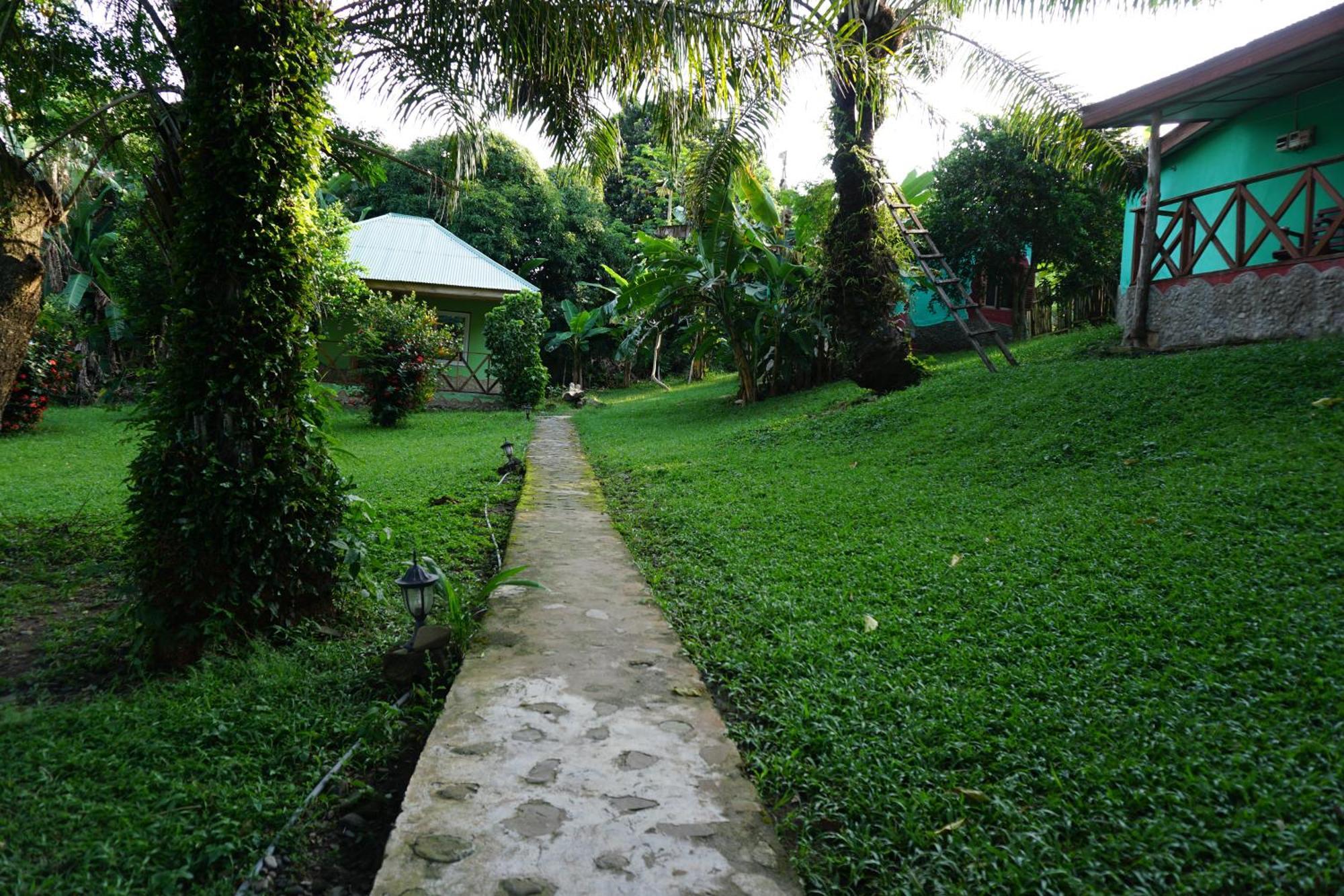 Cocoa Village Guesthouse Obo  Exterior foto